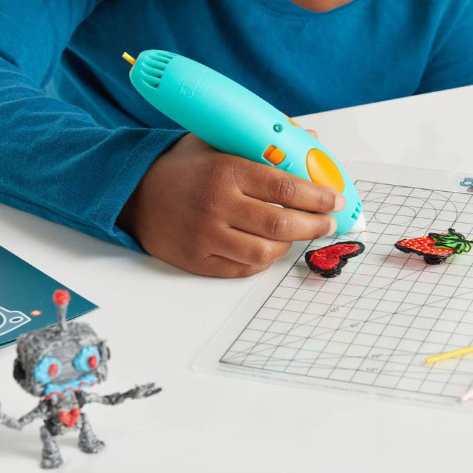 3Doodler Start+ 3D Pen Bundle (Ages 6 -13)