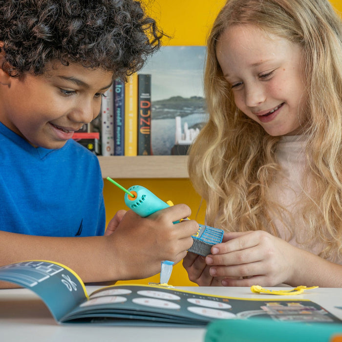 3Doodler Start+ 3D Pen Bundle (Ages 6 -13)