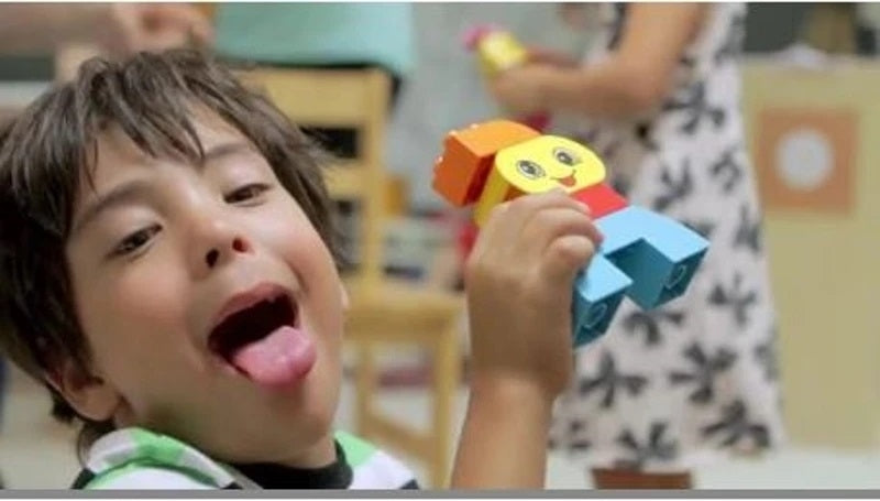 Build Me "Emotions" by LEGO® Education