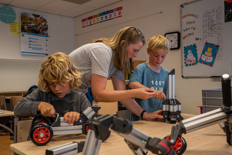 Talent Kit (Additional Shipping Costs will Apply)