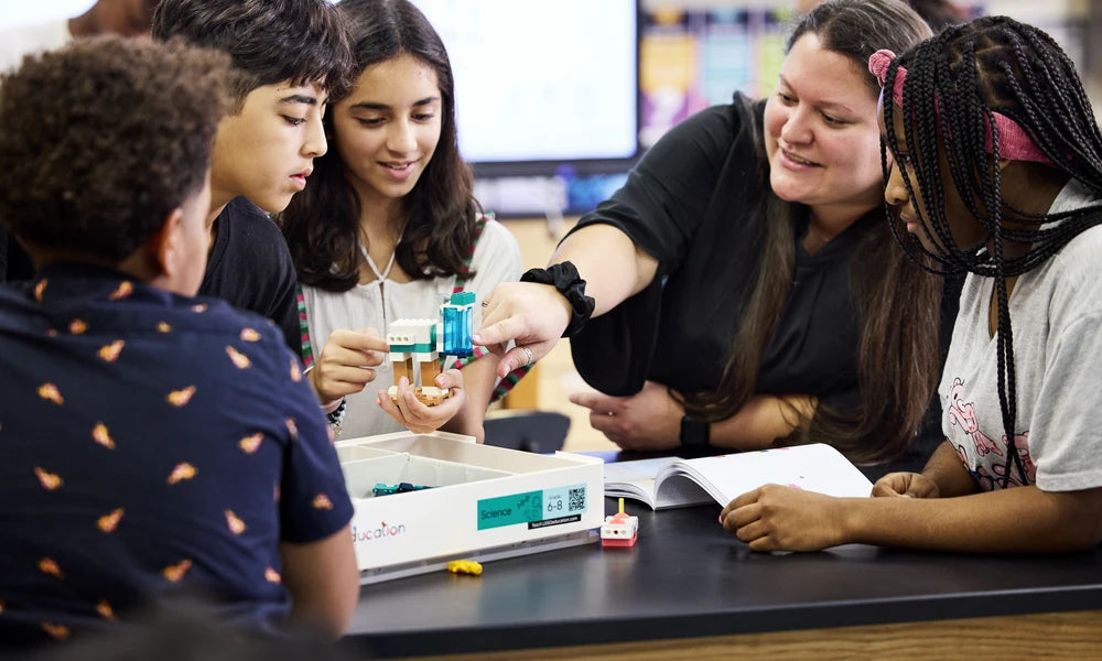 LEGO® Education Science Classroom Bundle Kit (Grades 6-8) -24 Students