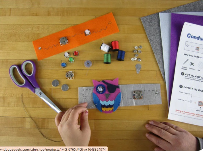 Sewing Circuits Kit - Classroom Set (25 Projects)